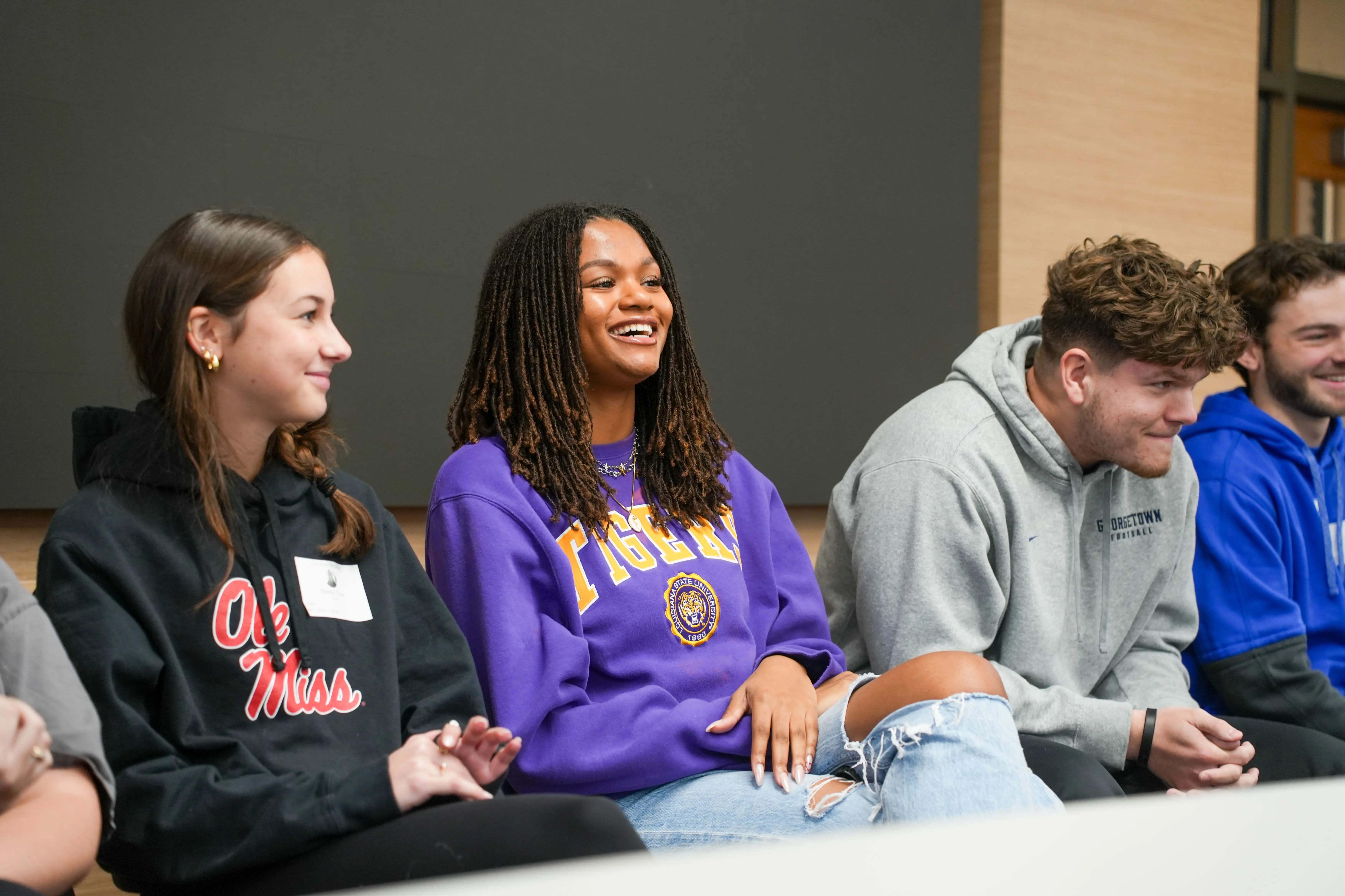  OptimizedImage,,,Optimized